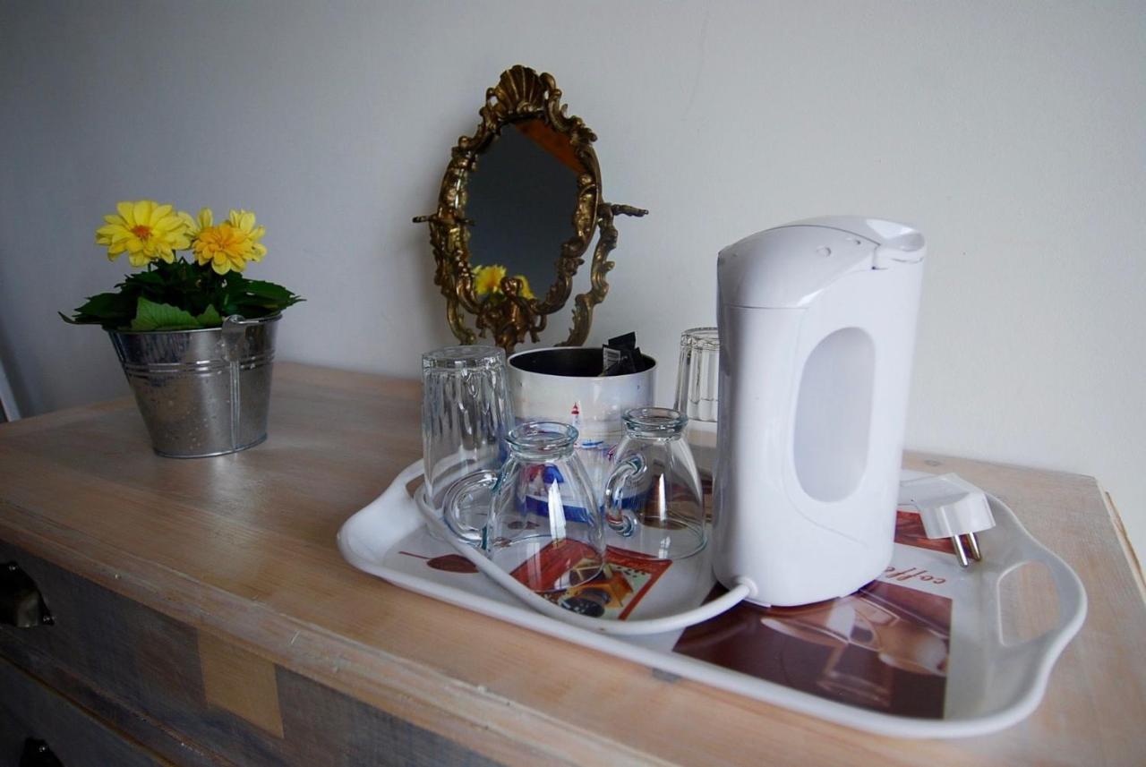 Maison D'Hotes Des 2 Chenes Bessenay Zewnętrze zdjęcie